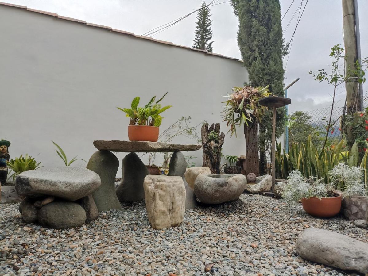 Casa De Las Rocas Hostel Jardin Exterior photo
