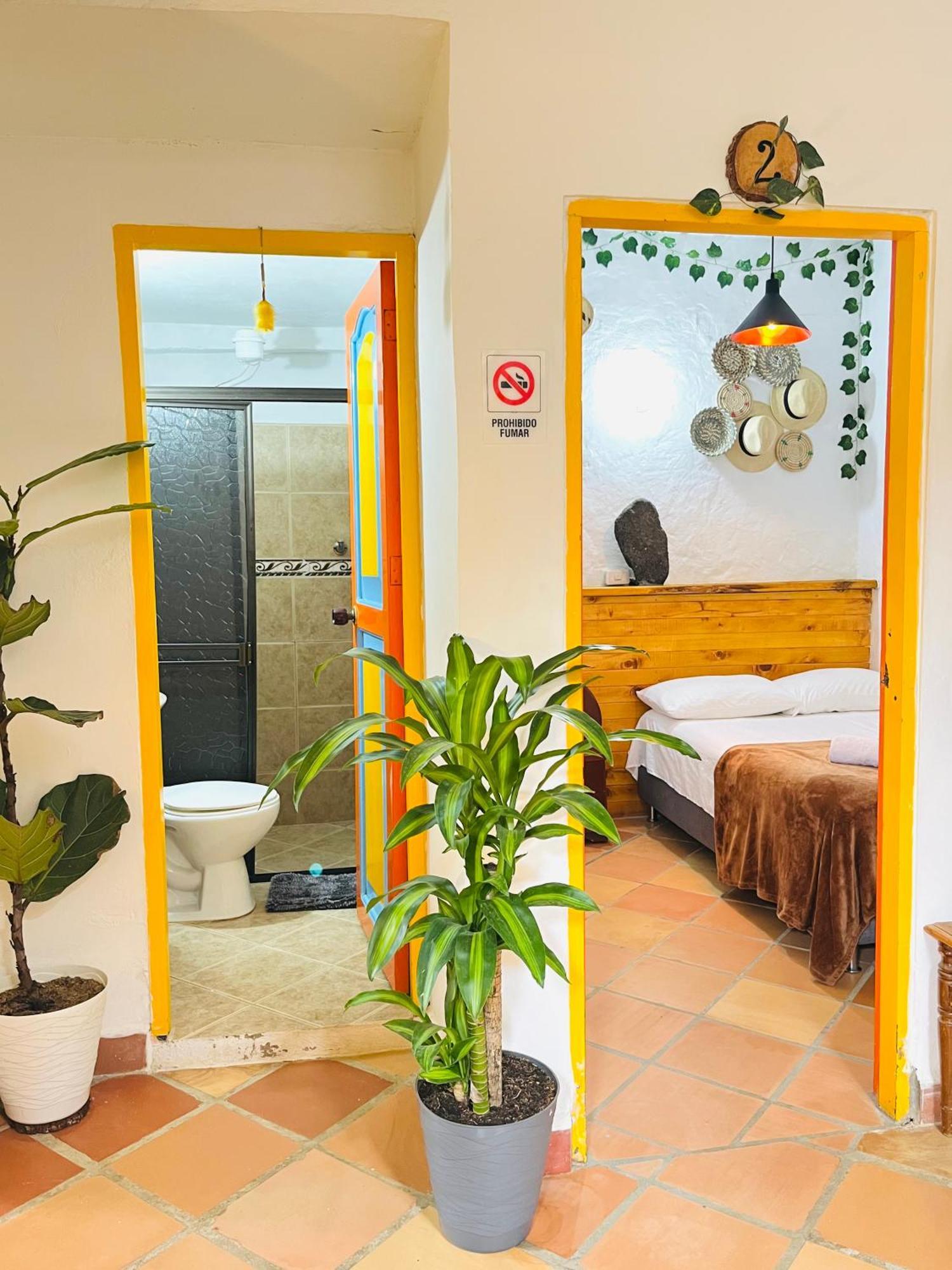 Casa De Las Rocas Hostel Jardin Exterior photo